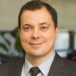 Luciano Oliveira, Brazilian lawyer in Frisco, TX